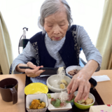 安達様.png