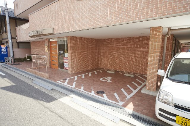 #駐車場.jpg