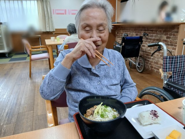 14022.jpg