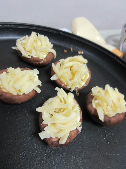 シイタケのチーズ焼き.JPG