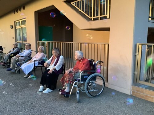 シャボン玉 (3).JPG