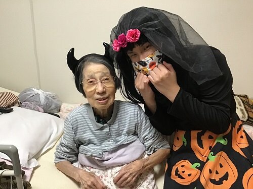 いたずらしちゃうぞ！ (5).JPG