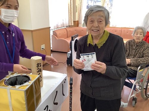 おみくじ・御朱印 (3).JPG