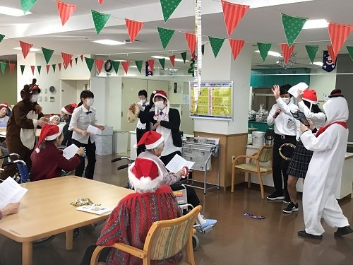 躍動感あるダンス (4).JPG