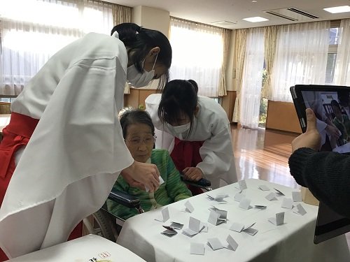 今年のおみくじは (7).JPG