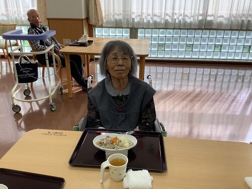 皆で食べる鍋 (5).JPG