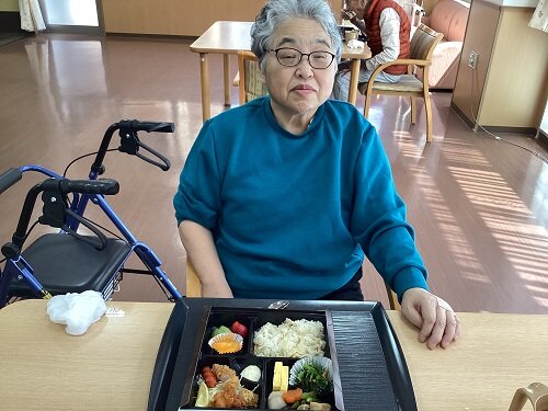 お弁当.JPG