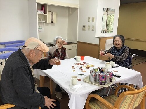 忘年会か紅葉狩り (3).JPG