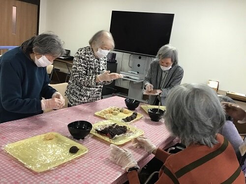 おはぎ作り頑張るよ (3).JPG