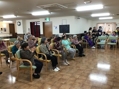 日本舞踊　入居者2