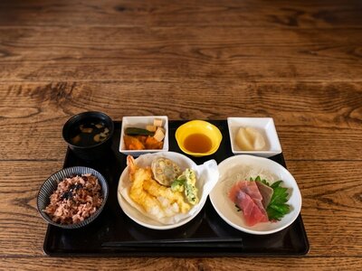 敬老の日食事on.jpg