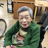最高齢102歳の笑顔.jpg