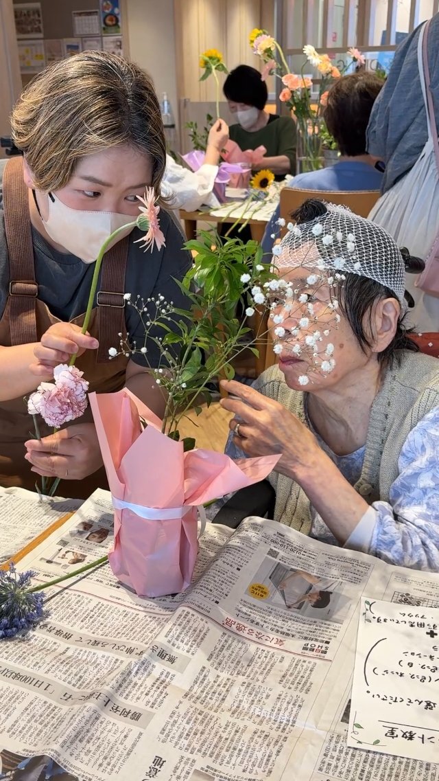 407草名様 フラワー (1).jpg