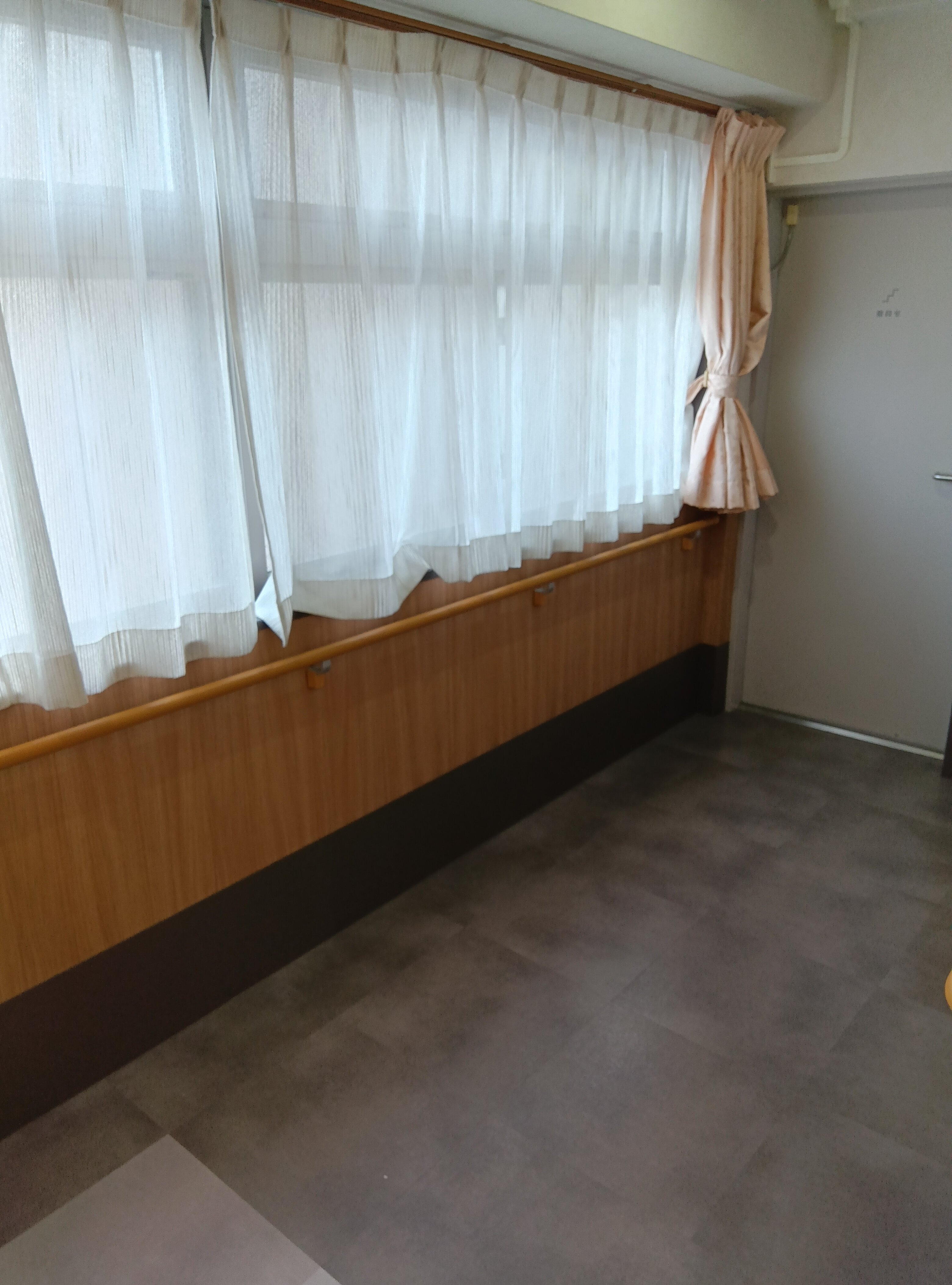 https://www.supercourt.jp/blog/shijo/260922081841000.JPG