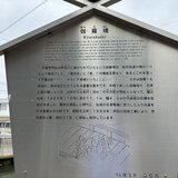 alt=