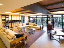 プレミアム池田のエントランス